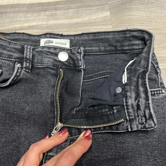 Zara  black denim skirt size small - Picture 5 of 7